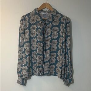 COMPAÑIA FANTASTICA | Blue Floral Button Up Blouse Size Large